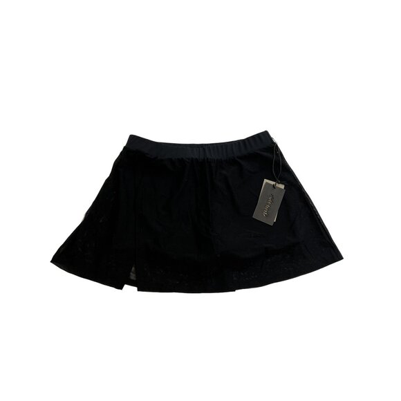 Strut This Tee Time Skort in Black - Picture 1 of 6